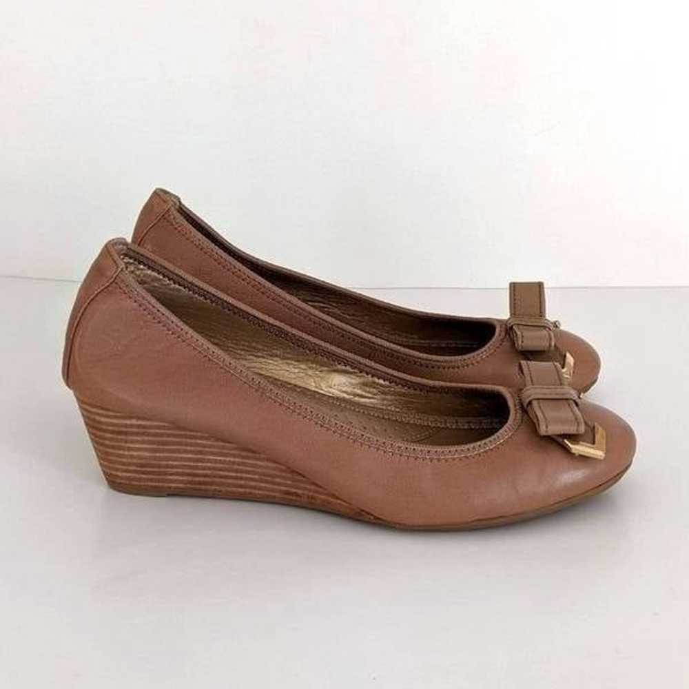 Me Too Racer Tan Leather Round Toe Wedge Flats 10 - image 1