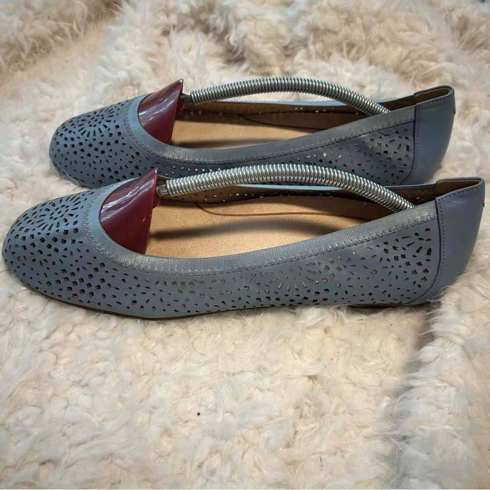 Vionic Robyn Perf Blue Flats | Size 10 - image 3