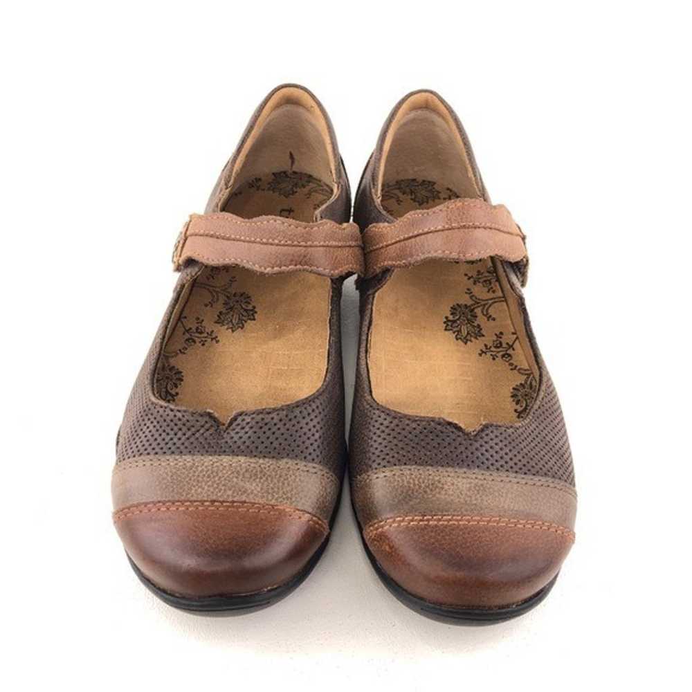 Taos Bravo Brown Leather Mary Jane Shoes 8 W Wide - image 4