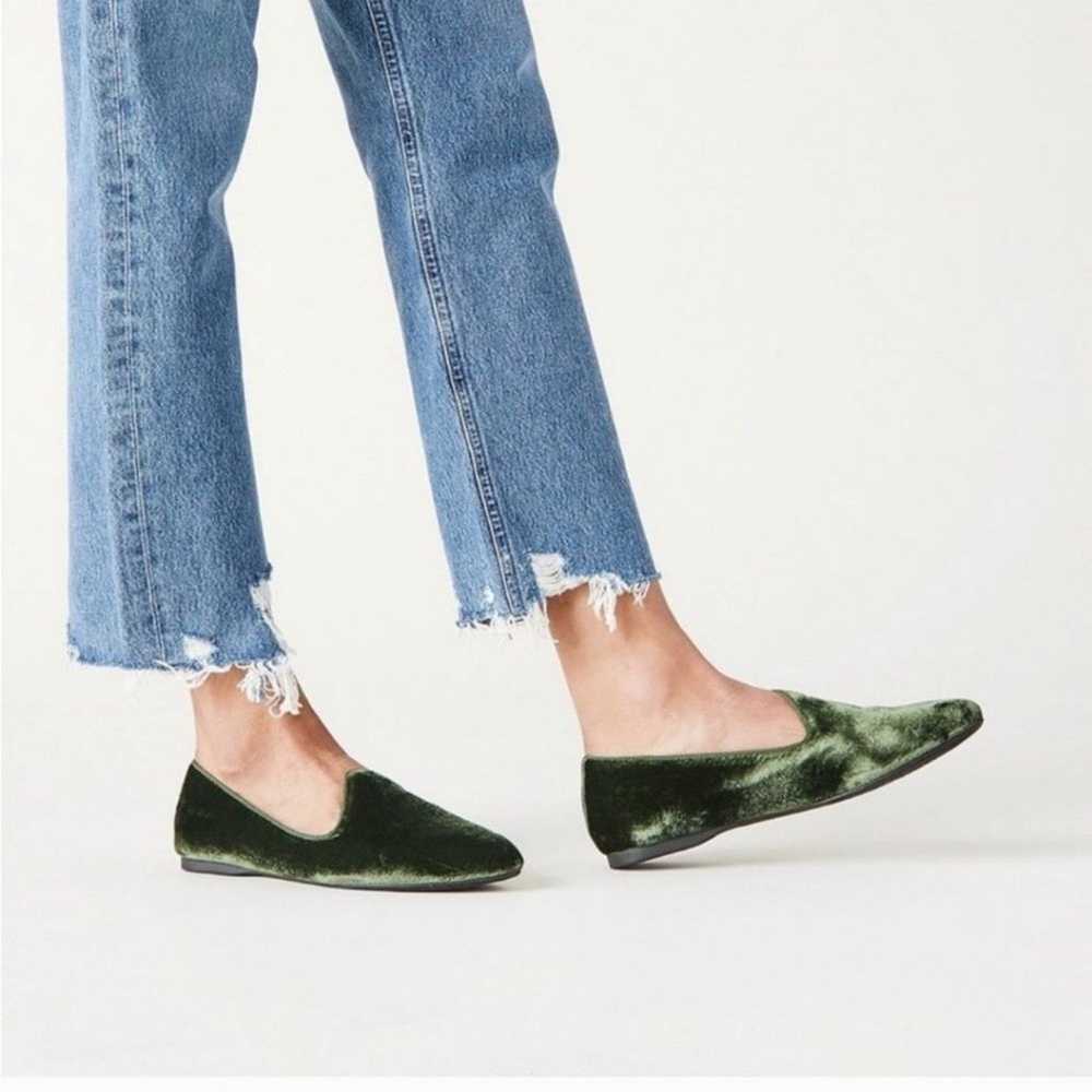 NEW Birdies the Heron green velvet flats Slip on … - image 1