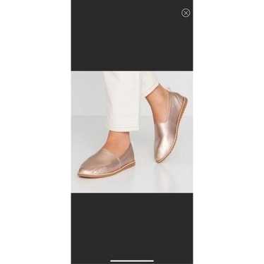 Sorel ELLA slip On Flats in Rose Gold. Near new! … - image 1