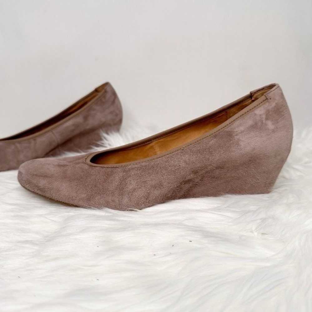 Gabor Sacchetto Hidden Wedge Suede Taupe Pumps Sz… - image 5