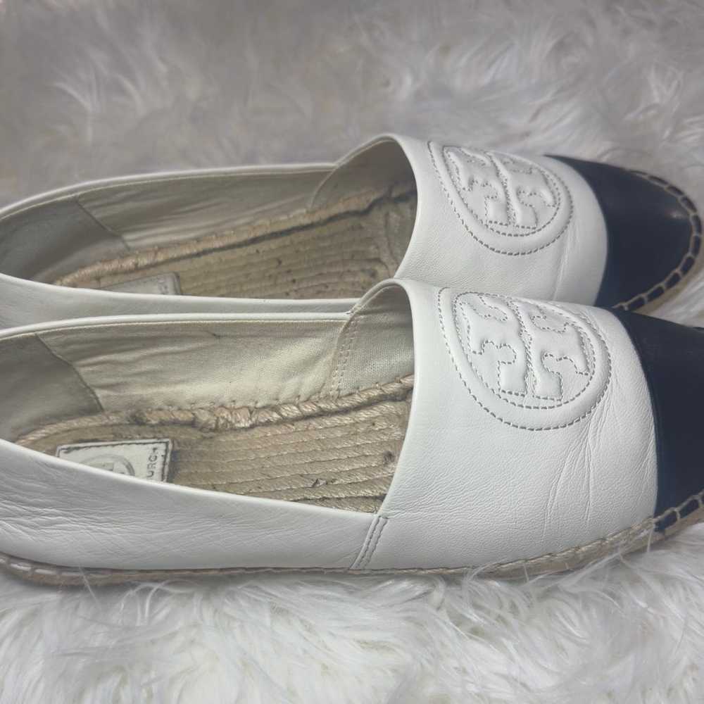 Tory Burch Black & White Espadrilles Size 8.5 - image 3