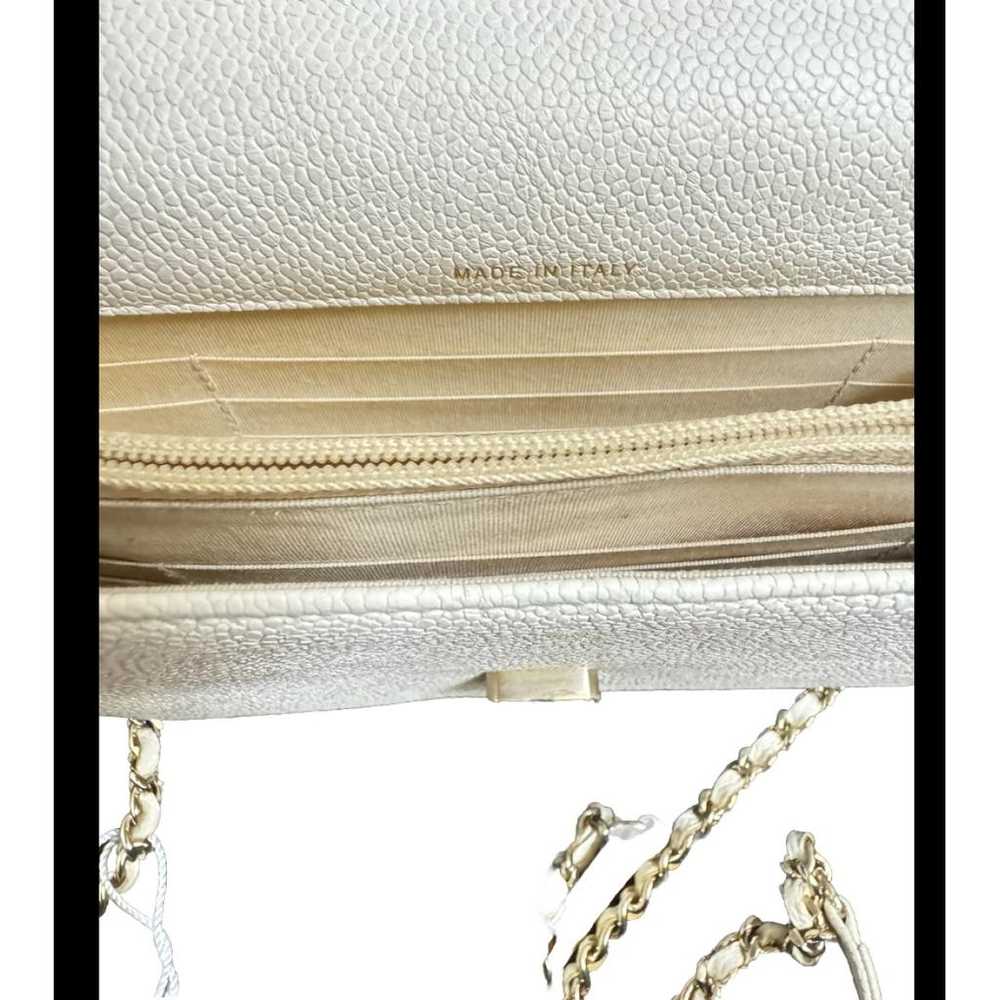 Chanel Leather crossbody bag - image 7