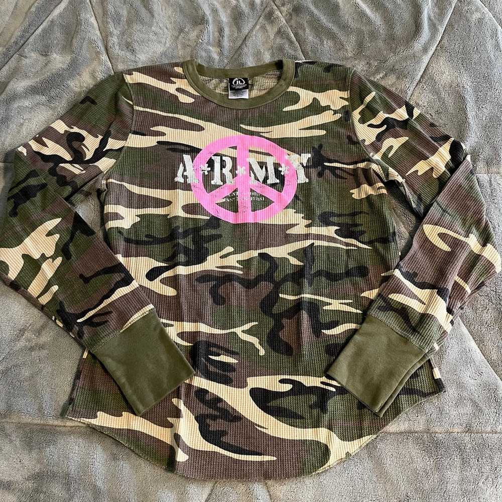 Vintage Jerry Leigh Army Camo Pink Peace Sign Lon… - image 1