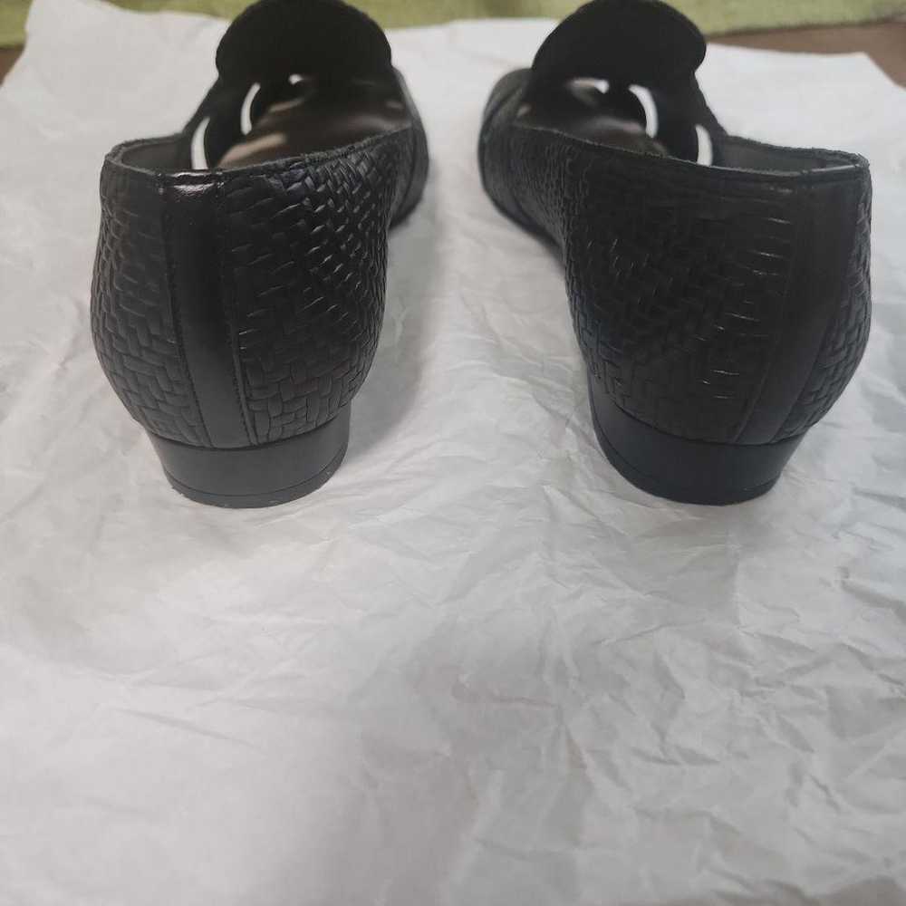 "Price reduction" [Diana Shoes] Black/Mesh Slip-o… - image 4