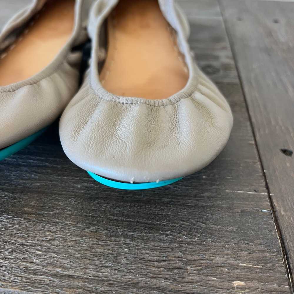 TIEKS FEATHER GREY SIZE 10 - image 10