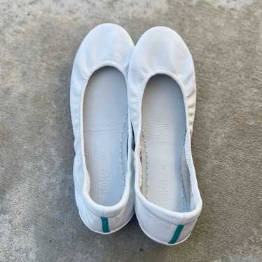 Tieks Size 11 White Lotus Ballet Flats - image 1