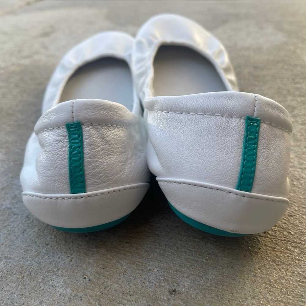 Tieks Size 11 White Lotus Ballet Flats - image 3