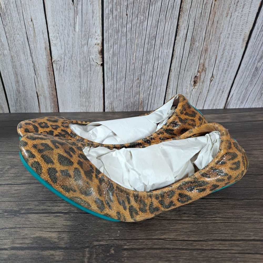 Tieks by Gavrieli Women's Sz 7 Leopard Print Fold… - image 2