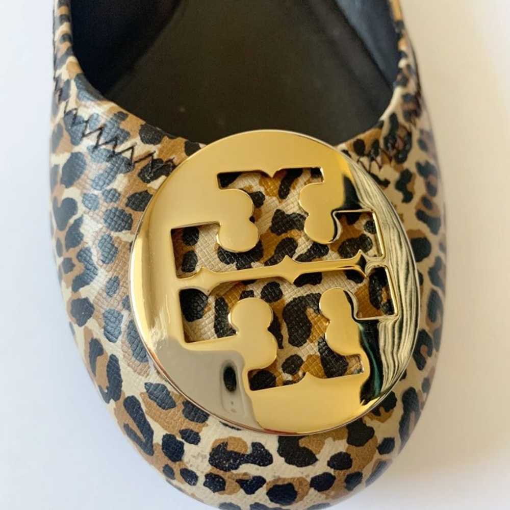 TORY BURCH REVA LEOPARD BALLET FLATS - image 9