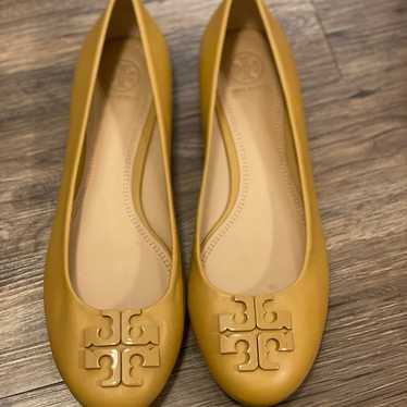 Tory Burch flat