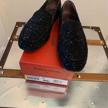 Donald Pliner shoes