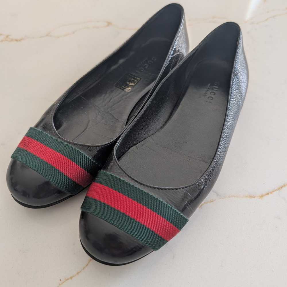 Gucci Flats size 5 women - image 10