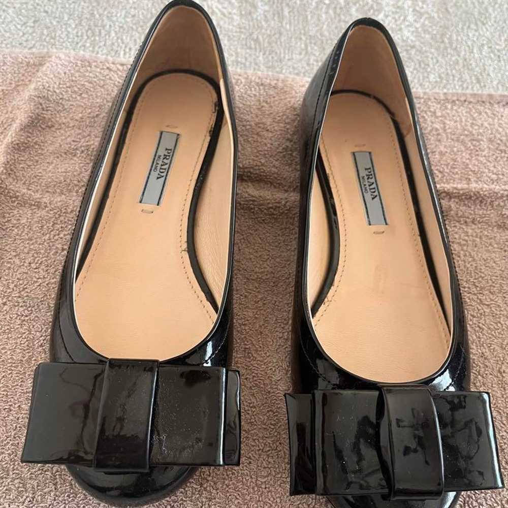 PRADA Flat Shoes Patent Pumps 35 - image 1