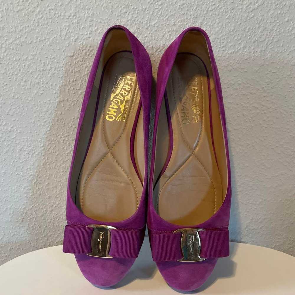 Salvatore Ferragamo purple suede flat shoes in si… - image 2