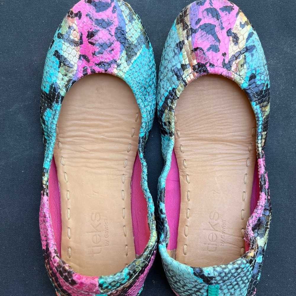 Tieks Electric Snake Flats size 7 - image 1