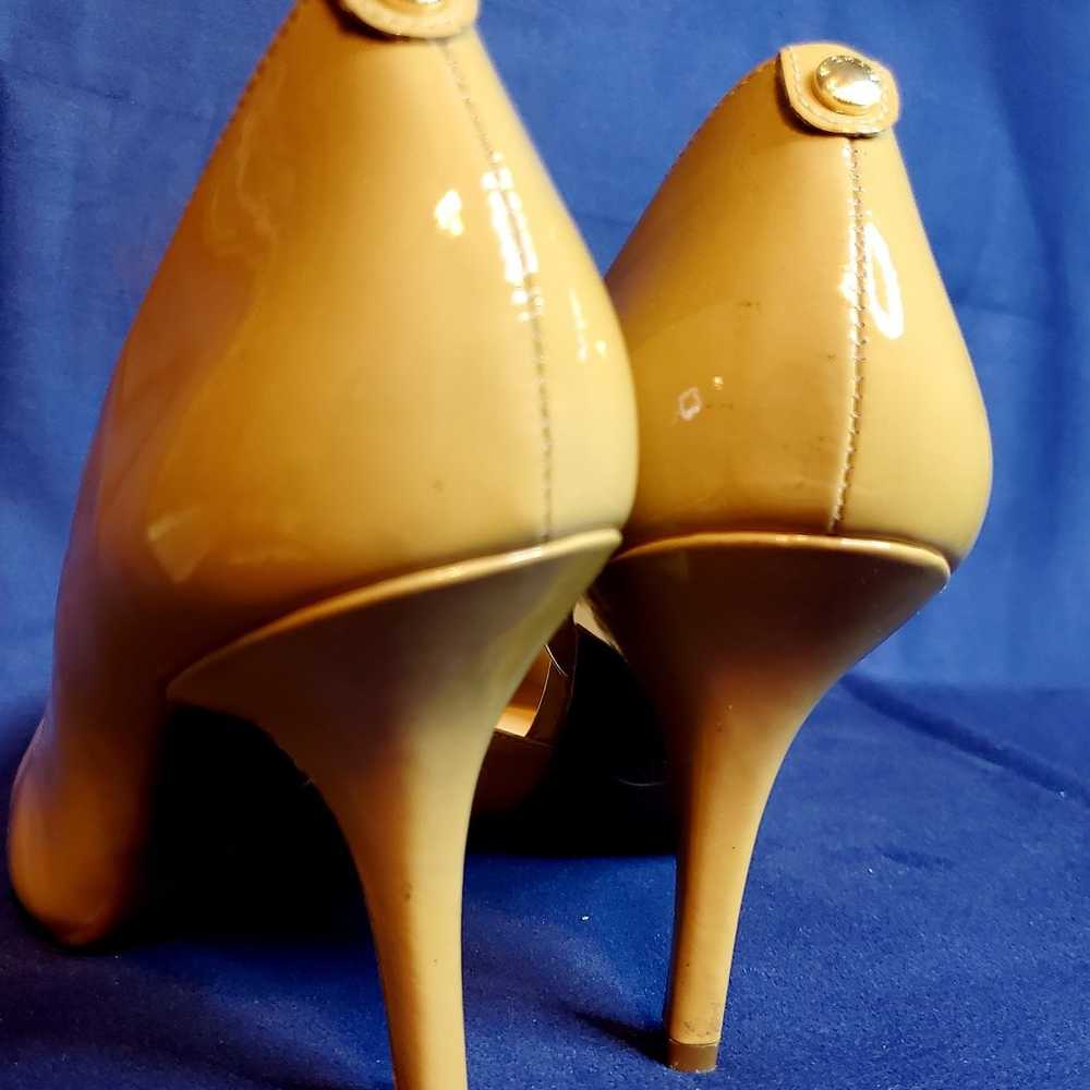 Heels - image 3