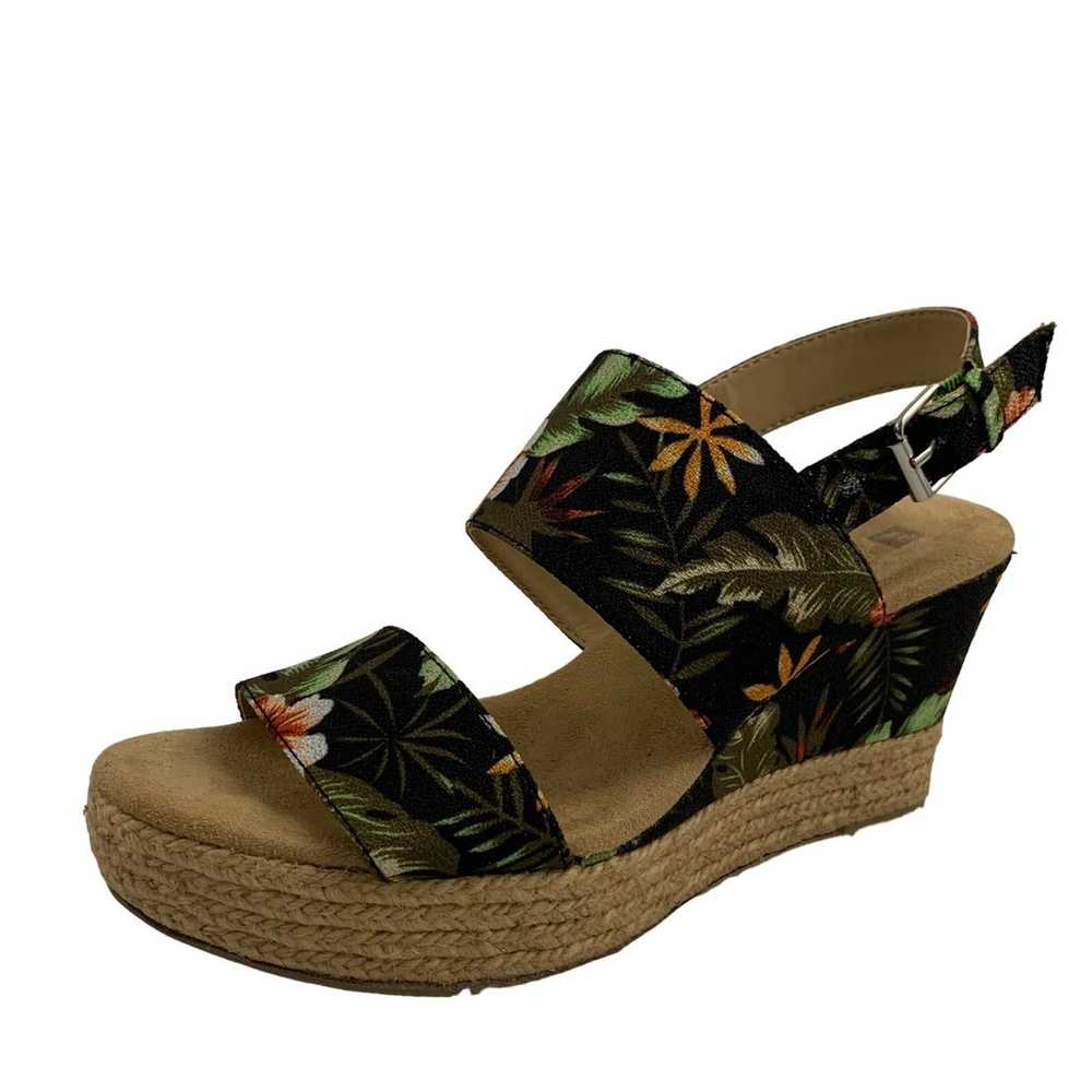 White Mountain Women’s Tropical Print Wedges Size… - image 1