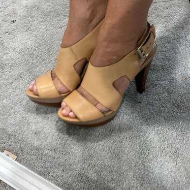 Michael Kors nude heels sandals