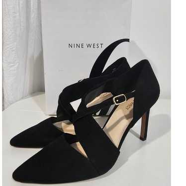 Women's Nine West Heels Black Size 10 Suede