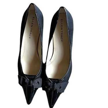 Ellen Tracy black bow pointed heels