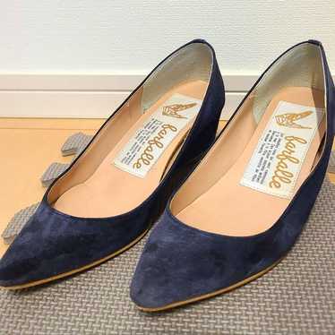 Falbale Suede Pointed Toe - image 1