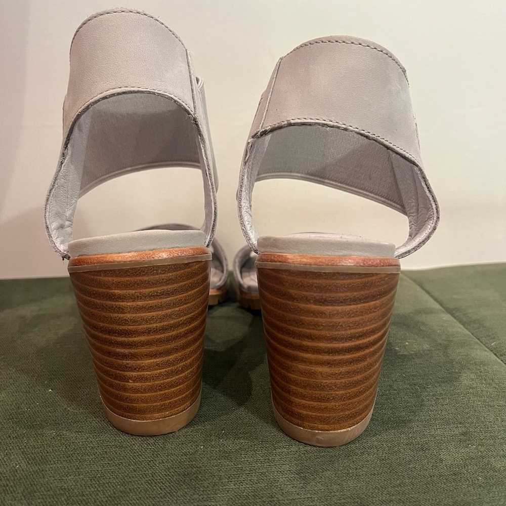 Size 6- Sorel Nadia Heeled Sandals Leather  Dove … - image 5