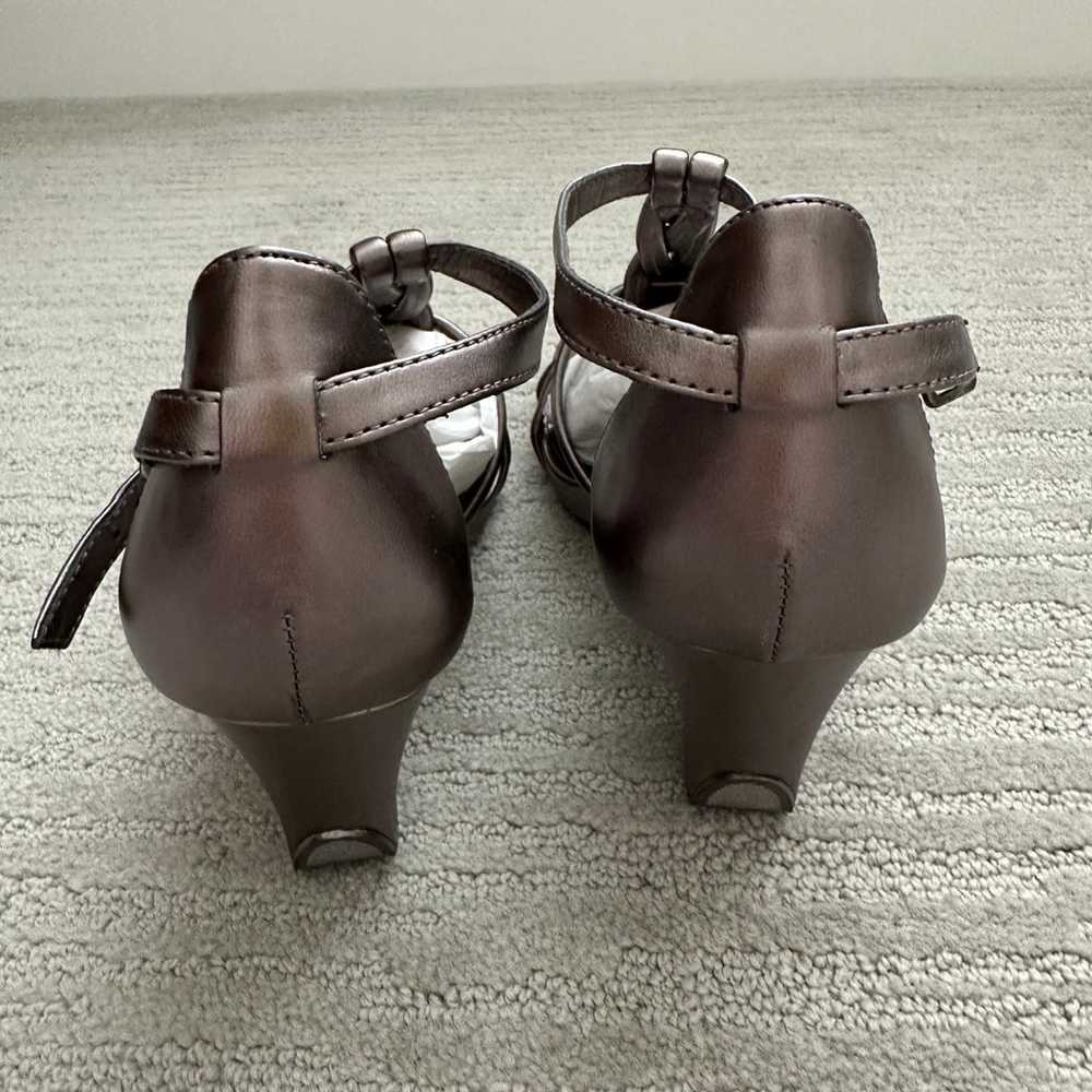 NWOT—Kenneth Cole Reaction heeled Sandals, size 9… - image 3