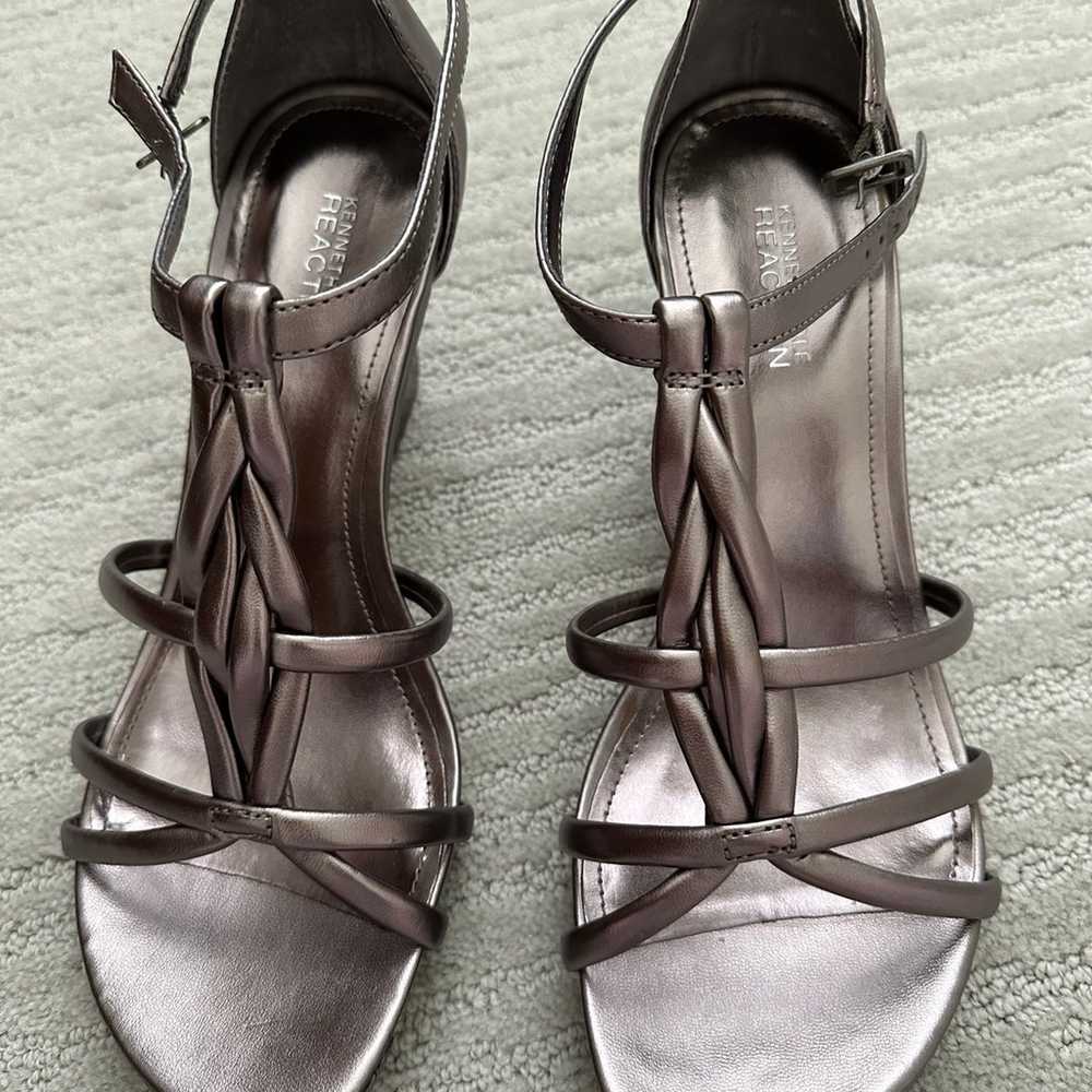 NWOT—Kenneth Cole Reaction heeled Sandals, size 9… - image 5