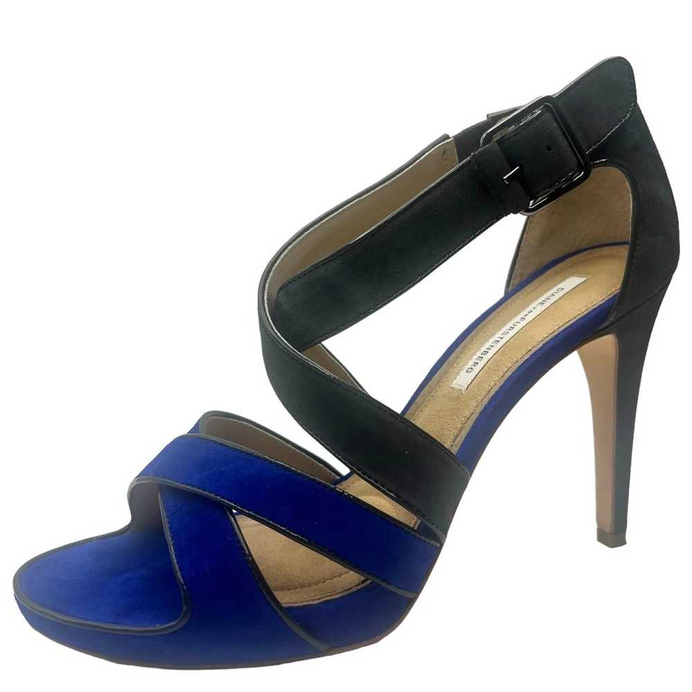 Diane Von Furstenberg Suede Strappy Open Toe Heel… - image 1