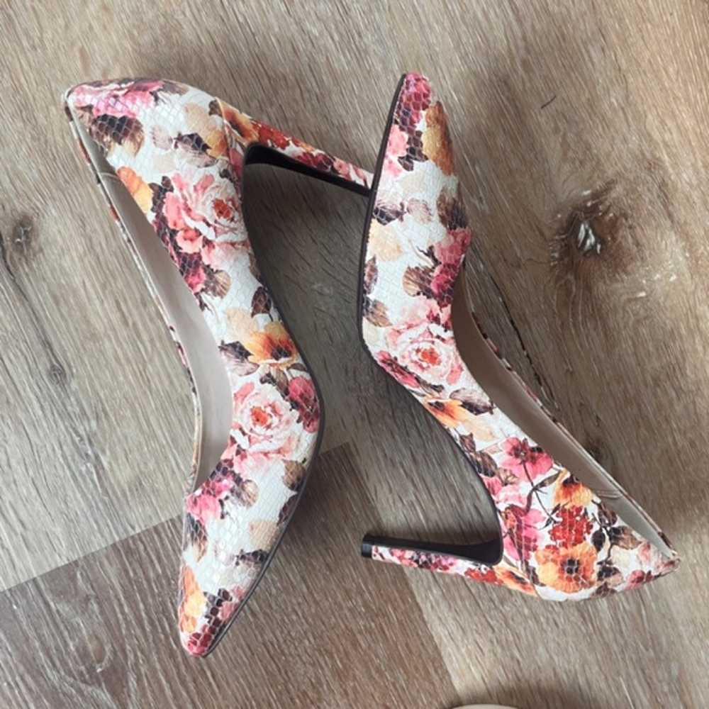 New Cole Haan Floral Heels 9.5 - image 3