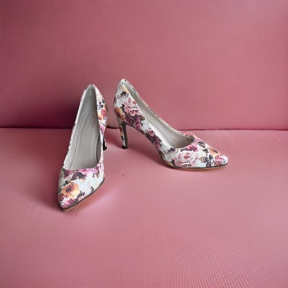 New Cole Haan Floral Heels 9.5 - image 6