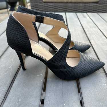 Jessica Simpson black Heels