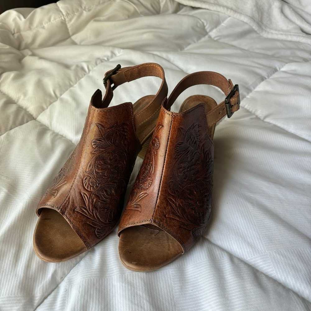 Western leather heels - image 2