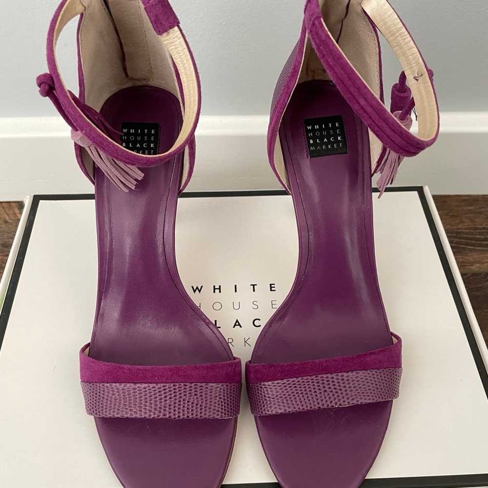 White House, Black Market Purple Heels, size 7 1/2 - image 3