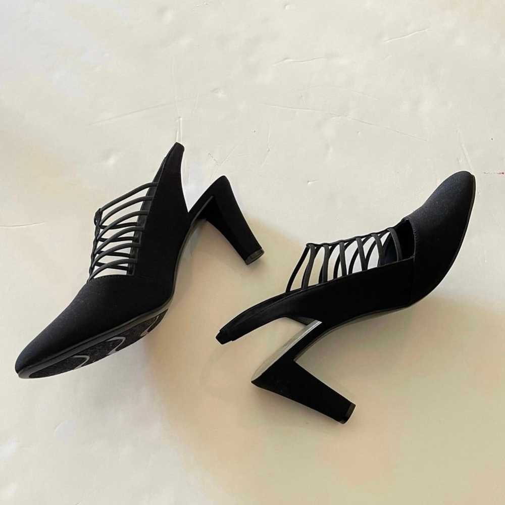 Women’s Black Strappy Elastic Heeled Textile Uppe… - image 9