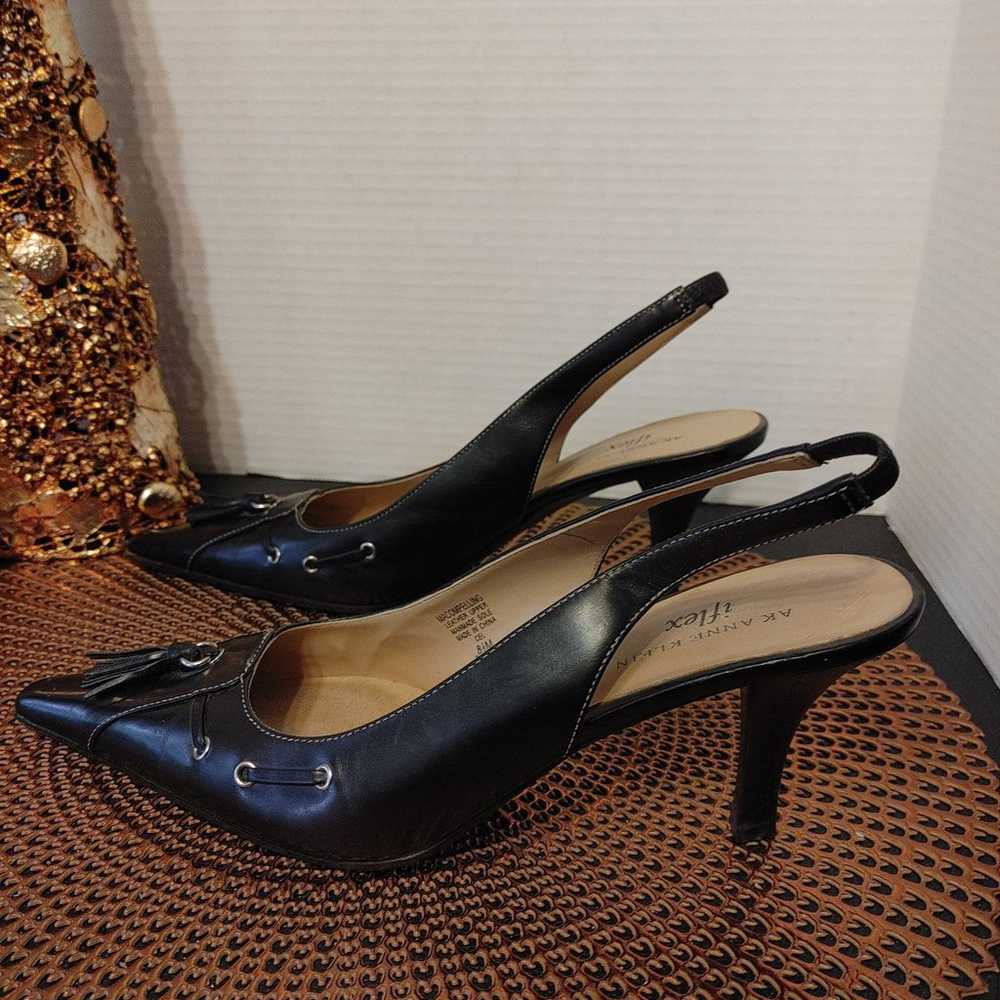 Anne Klein Kitten Heels Size 8.5 - image 3