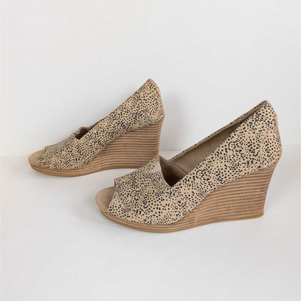 TOMS Michelle Wedge Heel Pump Sand Tiny Cheetah P… - image 5