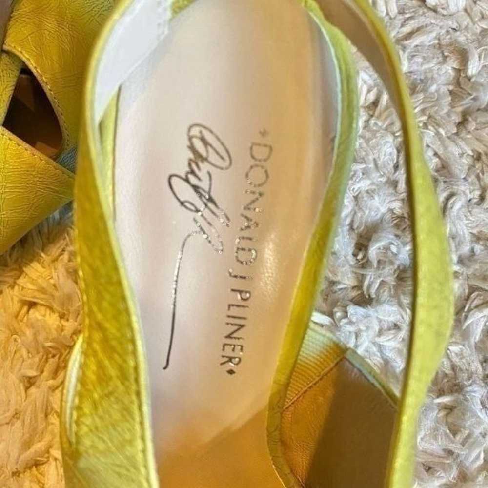 Donald J. Pliner Yellow Cross Heels Sz 7.5 - image 8