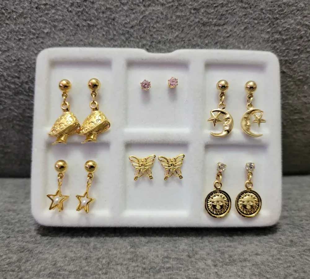 Goldtone earrings boxed set - image 5