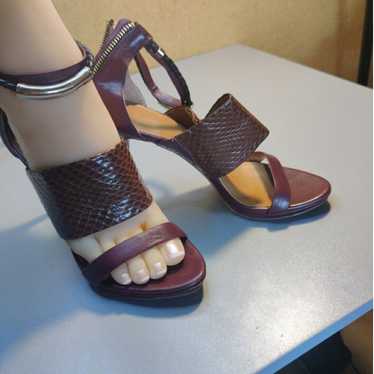 Rachel Roy Shoes Burgundy Size 7