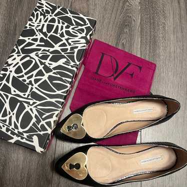 Dvf flats