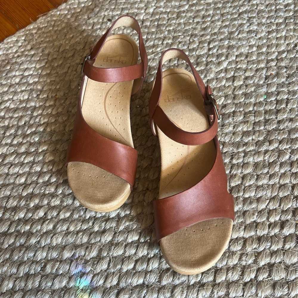 Gorgeous brown leather DANSKO Sandals, like new 36 - image 3