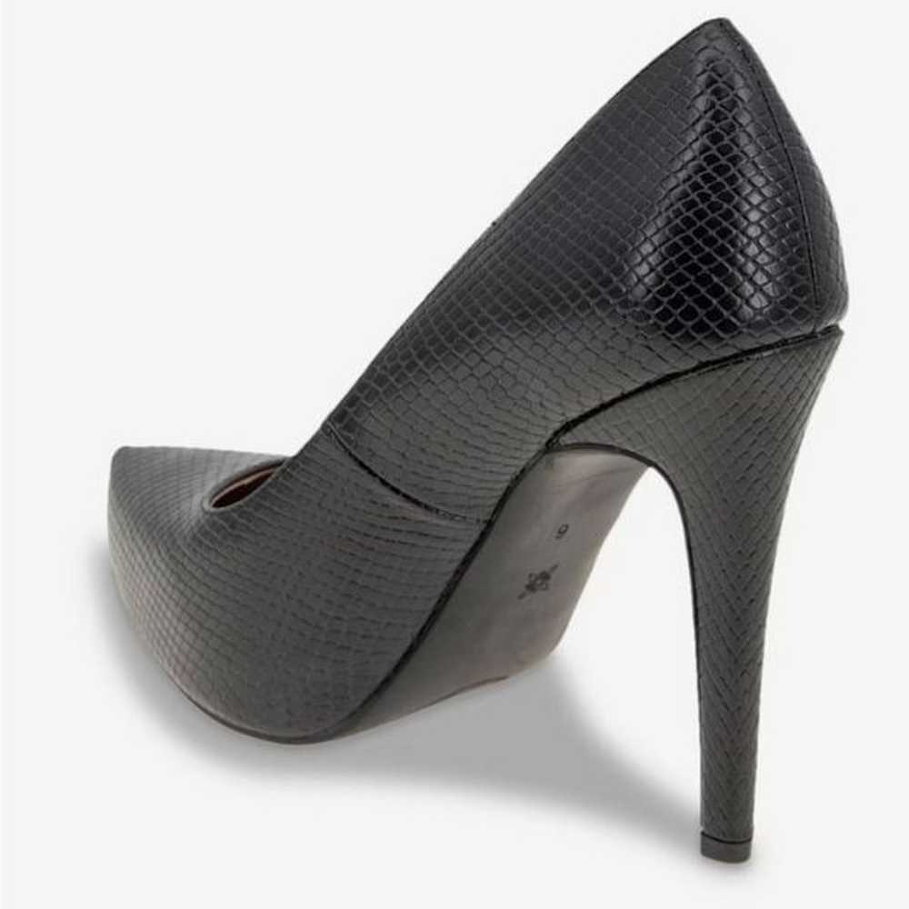 New BCBGeneration Penni Pump black lizard high he… - image 3