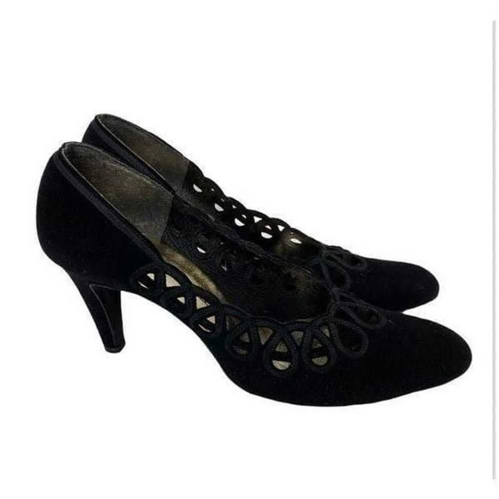 Black Leather Suede Scalloped Heel Size 7 - image 1