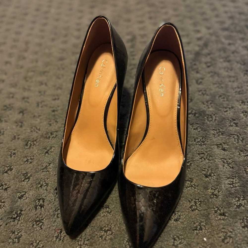 Calvin Klein women size 7 black leather heel - image 1