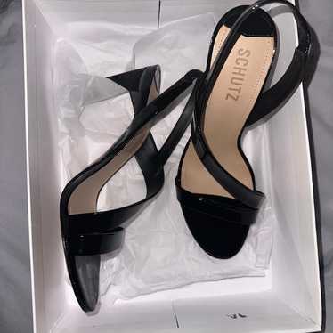 NIB SCHUTZ Kelly Patent Sandal - image 1