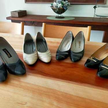 【Excellent Condition】Set of 4 pairs of pumps from… - image 1