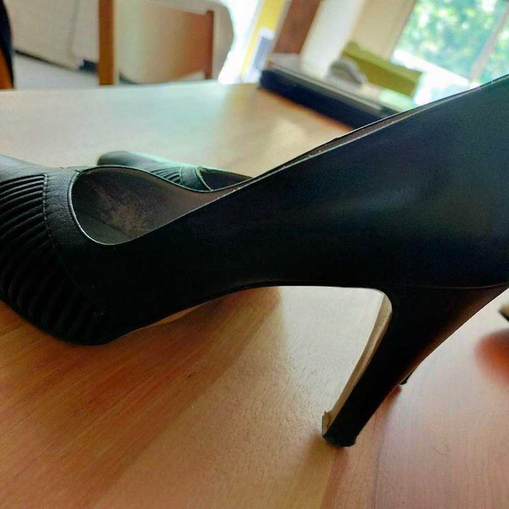 【Excellent Condition】Set of 4 pairs of pumps from… - image 9